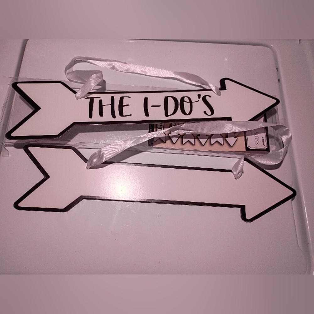 Hanging Arrow Wedding Signs